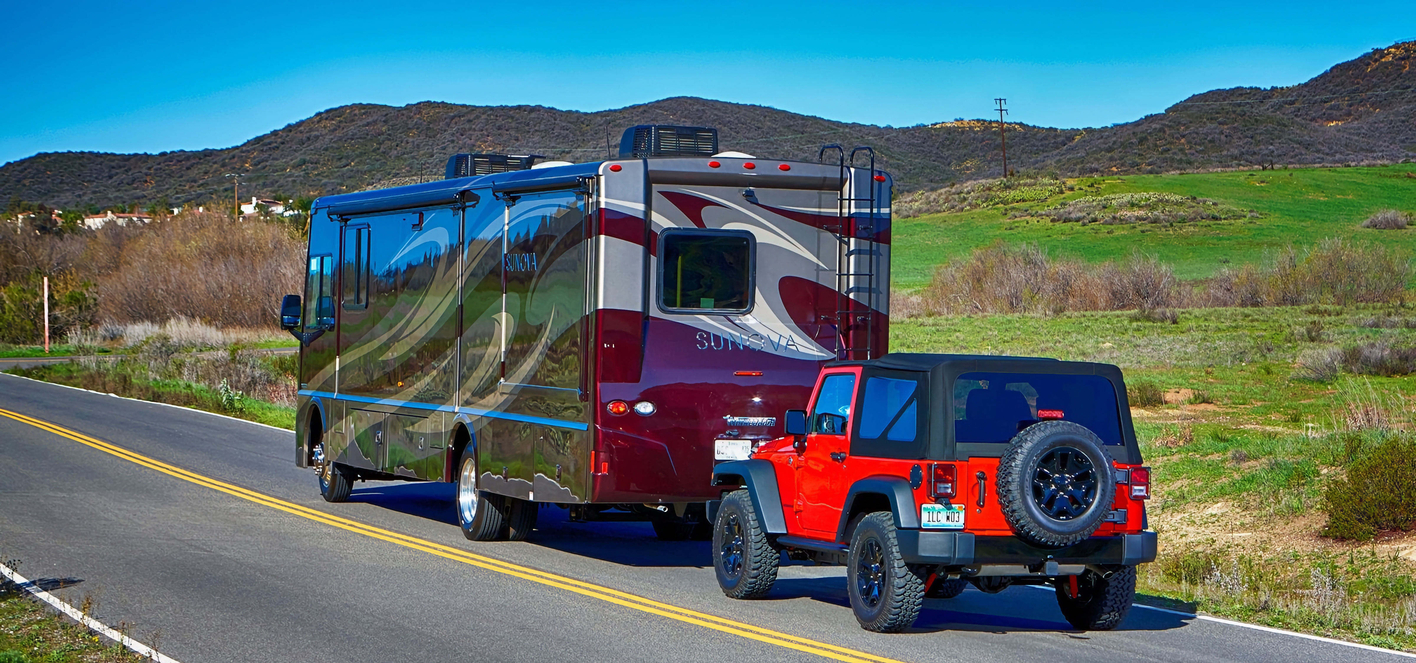 Flat towing a Jeep behind a motorhome